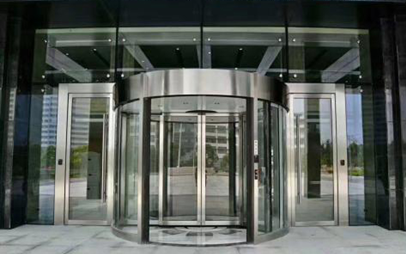 自動(dòng)兩翼不銹鋼旋轉(zhuǎn)門維修方法