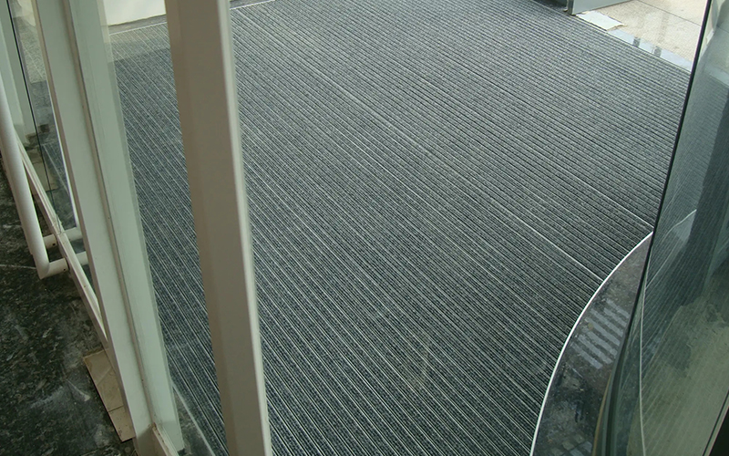 選擇購買鋁合金地墊基本常識(shí)