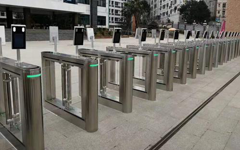 在日常使用中，如何進行智能通道閘機維護