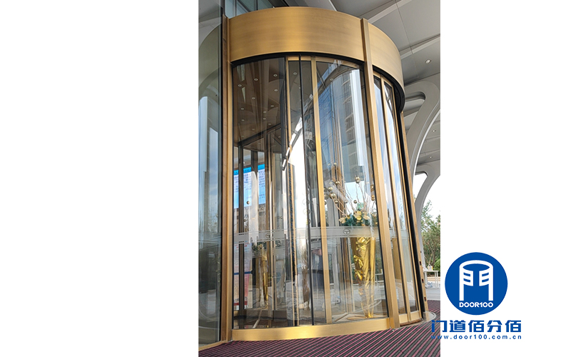 包含KBB、圣維和OBE品牌的六樘旋轉(zhuǎn)門維保前檢測服務(wù)