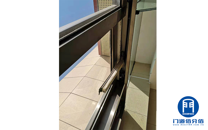 自動(dòng)門維修實(shí)錄之自動(dòng)門脫軌、不動(dòng)故障維修介紹