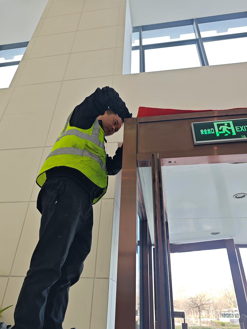 65b1d089c6d7772551cb36ba2531d8bf_compress