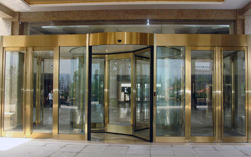 自動(dòng)旋轉(zhuǎn)門(mén)控制器PLC日常維護(hù)注意事項(xiàng)