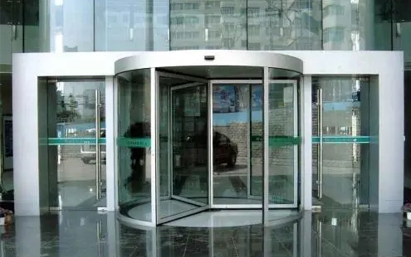 自動(dòng)旋轉(zhuǎn)門(mén)控制器PLC日常維護(hù)注意事項(xiàng)