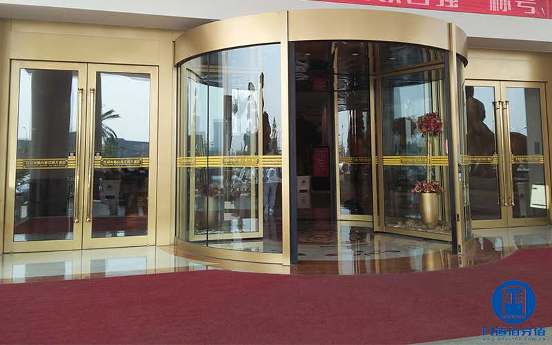 旋轉門維修保養(yǎng)案例