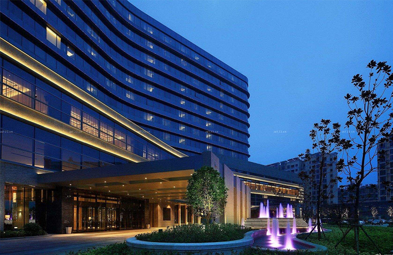 酒店出入口大門設(shè)計(jì)選擇注意事項(xiàng)