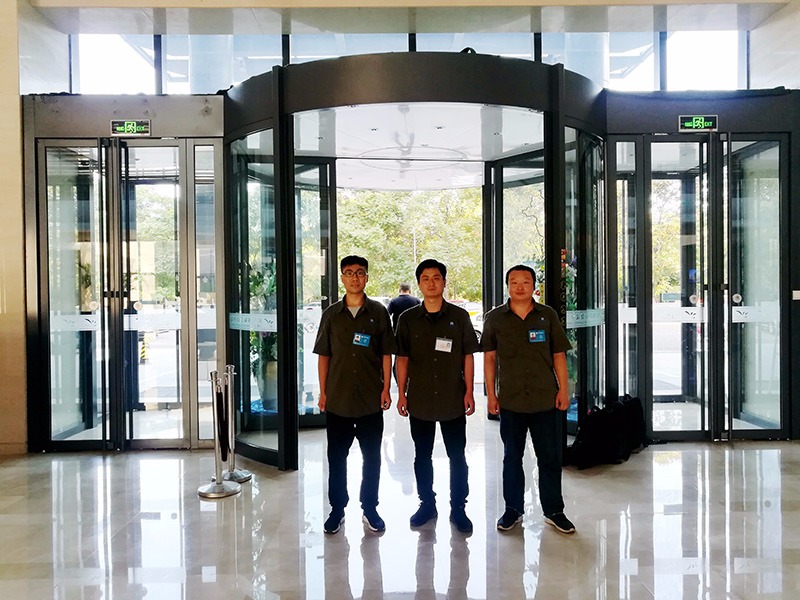 自動(dòng)門維修團(tuán)隊(duì)風(fēng)采展示（五）