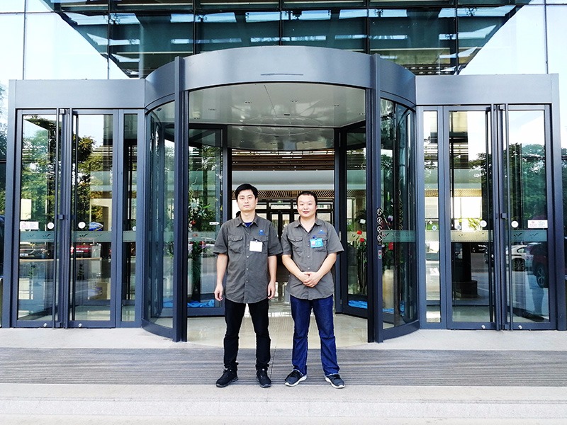 自動(dòng)門維修團(tuán)隊(duì)風(fēng)采展示（六）