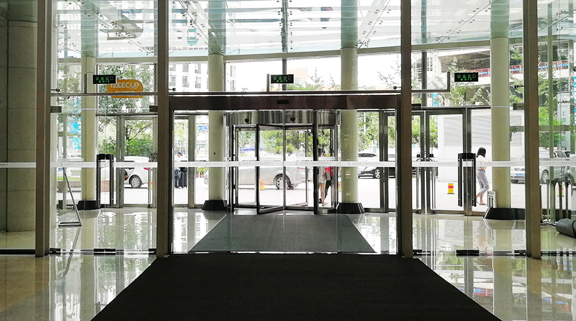 門(mén)道佰分佰淺析未來(lái)自動(dòng)門(mén)行業(yè)的發(fā)展方向_門(mén)道佰分佰