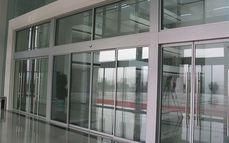 選擇安裝自動(dòng)門(mén)時(shí)就應(yīng)避免的四大因素