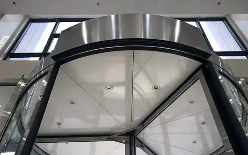 如何為旋轉(zhuǎn)門/自動門門區(qū)挑選熱風(fēng)幕？