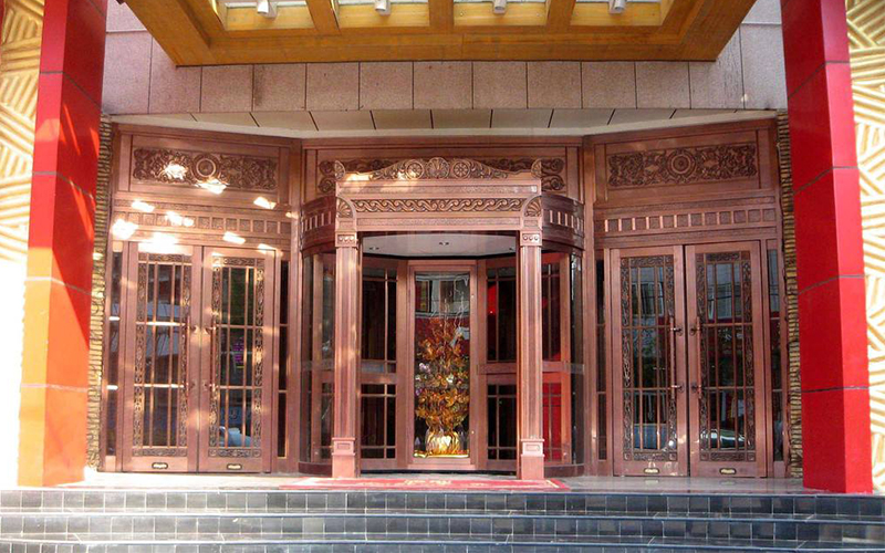 旋轉門如何做到與周邊環(huán)境融為一體