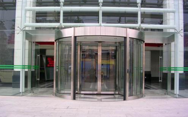 手電動(dòng)旋轉(zhuǎn)門安裝之旋轉(zhuǎn)門使用門區(qū)基本環(huán)境要求