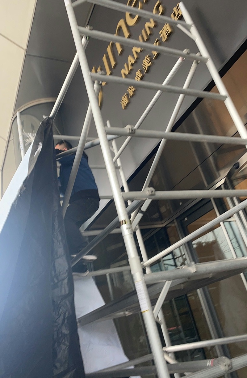 cb64fe07-b93c-4733-82bf-35cb144ef04c