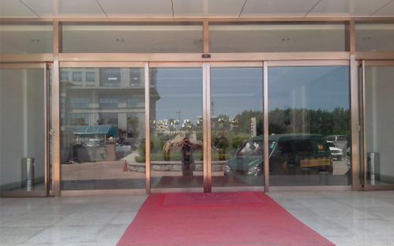 電動感應(yīng)門常見偽故障及維修解決辦法總結(jié)