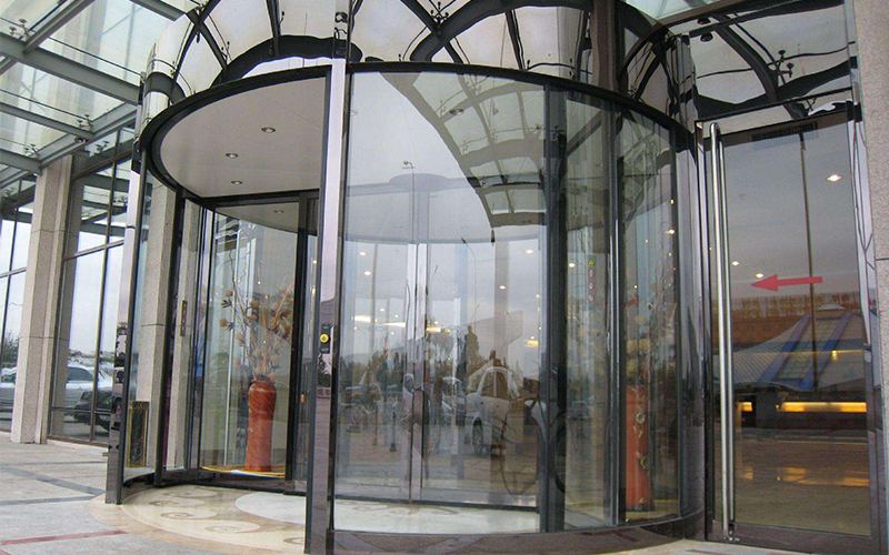 自動旋轉(zhuǎn)門是如何鎖門的？旋轉(zhuǎn)門門鎖介紹