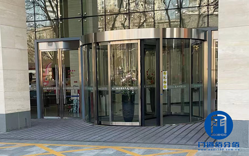 北京西城區(qū)大廈進(jìn)出口多瑪兩翼門安全巡檢