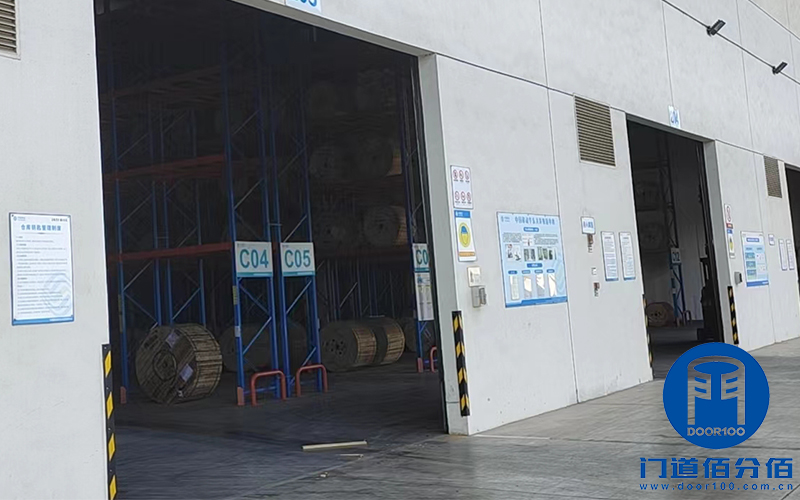 服務(wù)案例丨江蘇移動(dòng)倉庫園區(qū)提升門控制故障維修