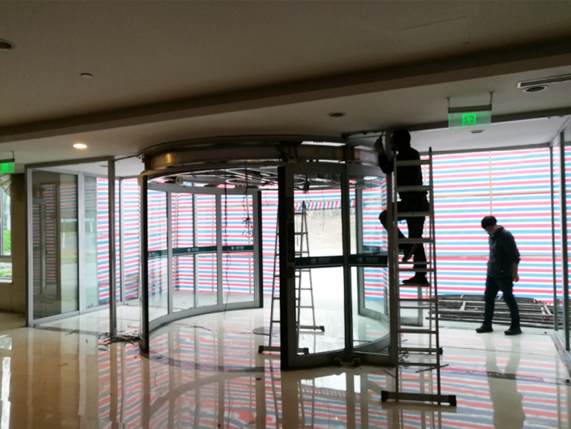 旋轉(zhuǎn)門升級