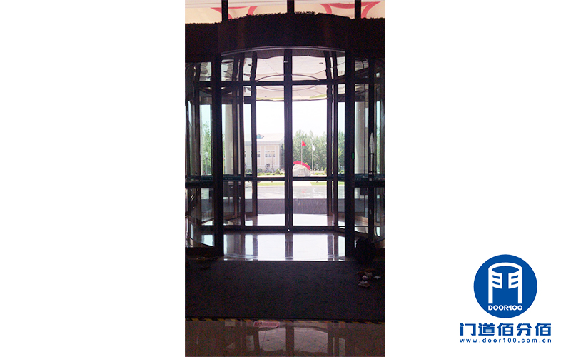 沈陽某國企黨校旋轉(zhuǎn)門開膠維修項(xiàng)目