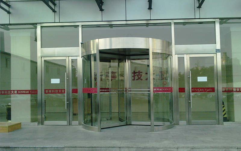 手動旋轉(zhuǎn)門門把手購買安裝，門把手材質(zhì)介紹