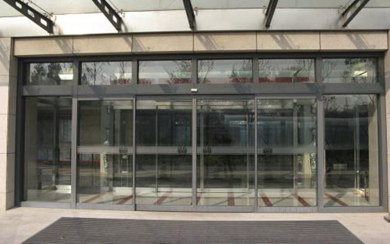 分析五金配件好壞在自動(dòng)門整體中的重要性