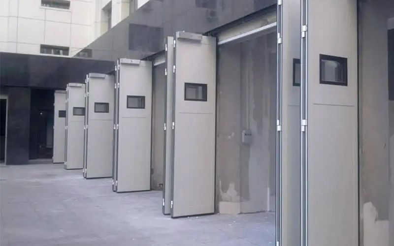 自動(dòng)折疊門有什么特點(diǎn)，如何讓手動(dòng)變?yōu)樽詣?dòng)