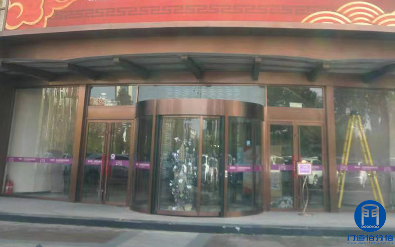 淄博整形美容醫(yī)院自動(dòng)兩翼旋轉(zhuǎn)門保養(yǎng)服務(wù)案例