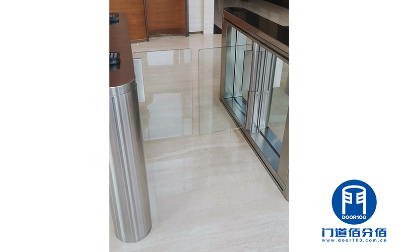 閘機壞了怎么辦？通過快速通道閘故障維修實錄帶你了解