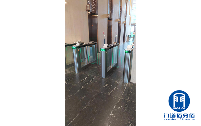 維修寶盾（BOON EDAM）擺閘擺門(mén)關(guān)不正故障1