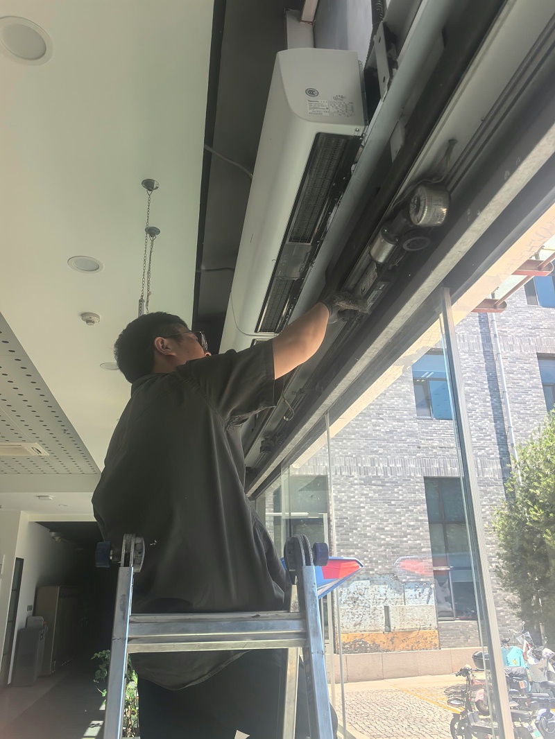 8ab73834532ef0d07a8332421bbff299_compress