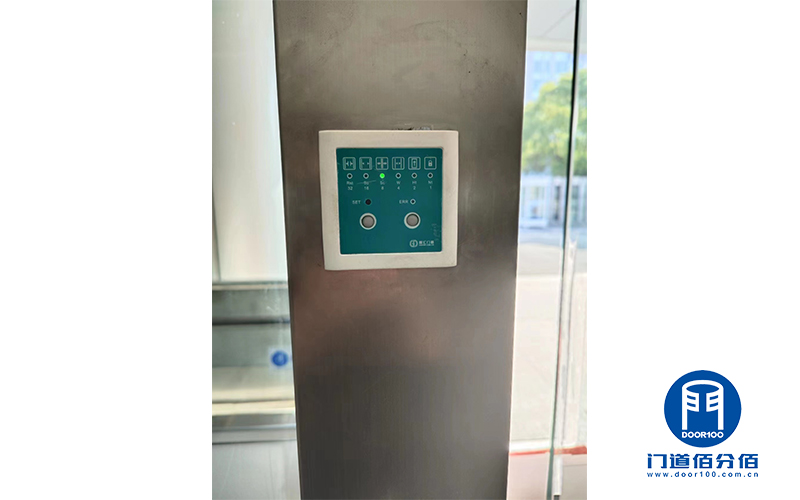 上海銀行數(shù)據(jù)中心無框自動(dòng)玻璃門維修服務(wù)